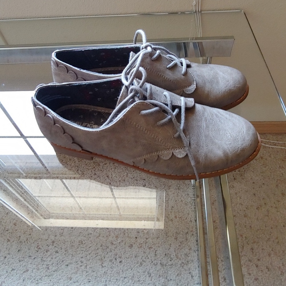 Grey shoes